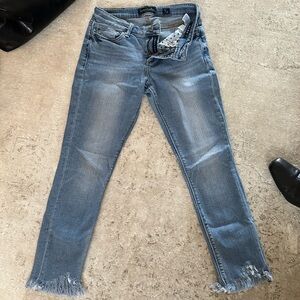 Lucky Brand Light Blue Cropped Jeans